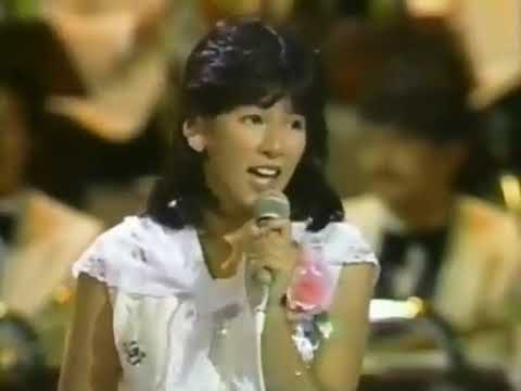 鈴木保奈美1984年第9回ホリプロタレントスカウトキャラバン - YouTube