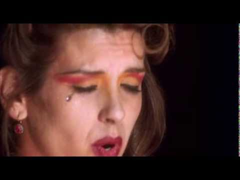 Mulholland Drive - LLorando (Crying) - English Subtitles - YouTube