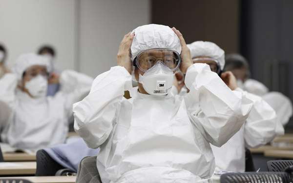 (3ページ目)医療現場では新型コロナ患者に有効な治療が確立されつつある｜日刊ゲンダイヘルスケア