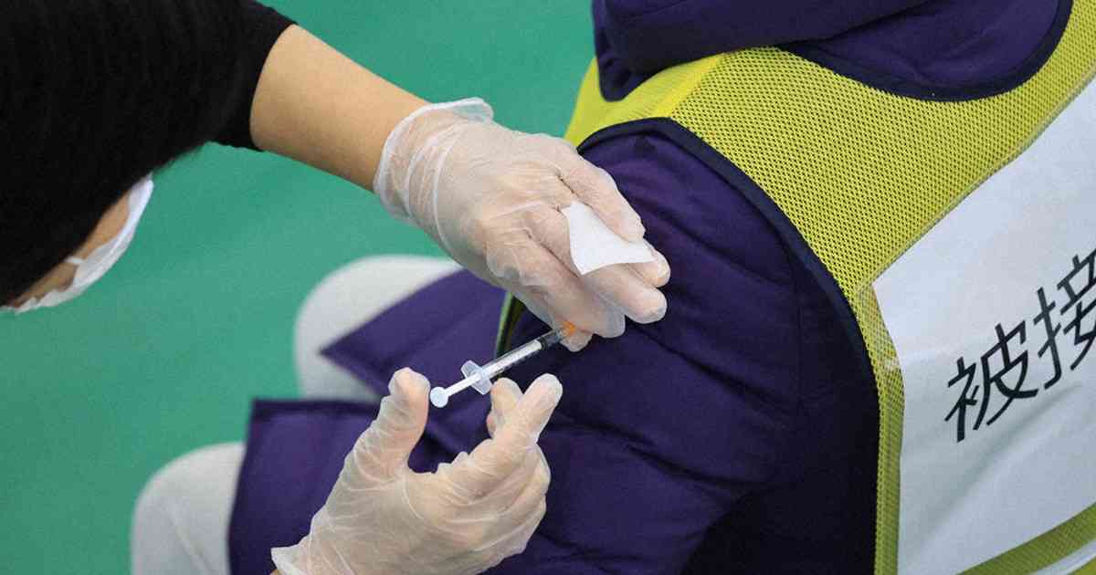 自治体9割、医師確保できず　7割が情報提供不十分　新型コロナワクチン、全国調査 - 毎日新聞