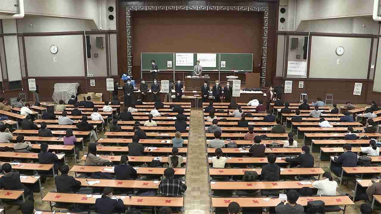 【独自】鼻出しマスクで大学入学共通テスト失格の男（49） トイレに立てこもり現行犯逮捕（フジテレビ系（FNN）） - Yahoo!ニュース
