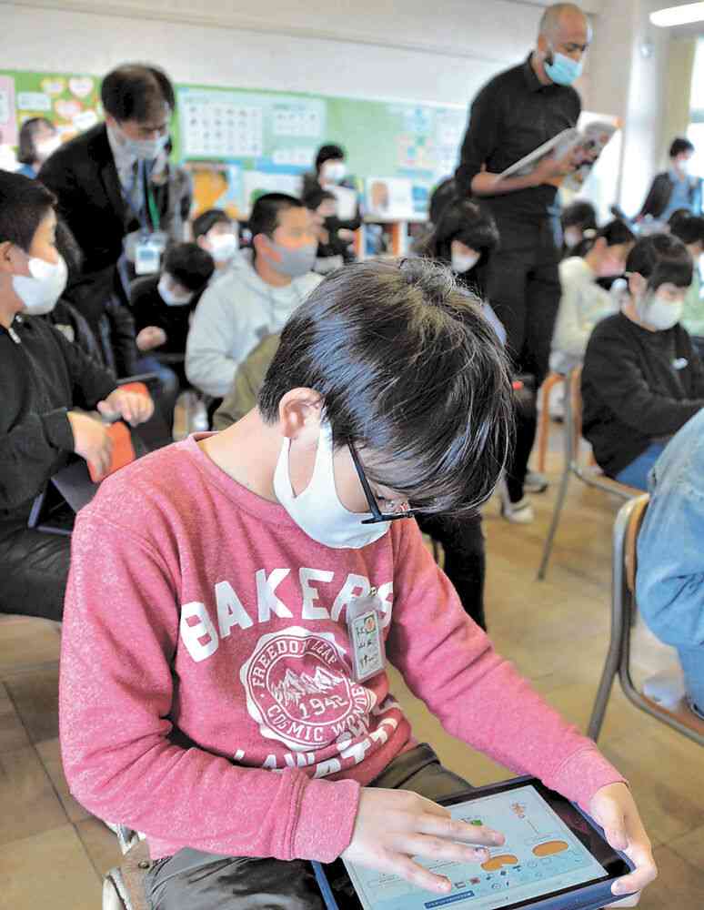 デジタル教科書の活用始まる　宮城・岩沼の４小学校で導入（河北新報） - Yahoo!ニュース