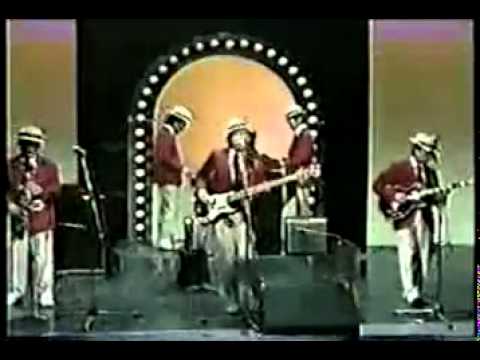 600こちら情報部「'80春 テクノ・ポップって何？」（1980） 1/2 - YouTube