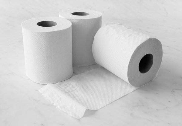 緊急事態宣言前、トイレットペーパーの買い占めやめよう。製紙メーカー2社に状況を聞いた