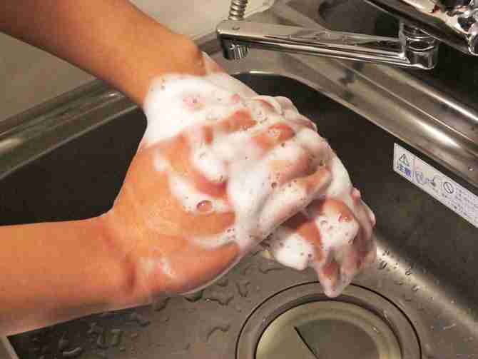 天然せっけんにコロナ抑制効果　メーカーと大学の共同研究で確認（西日本新聞） - Yahoo!ニュース