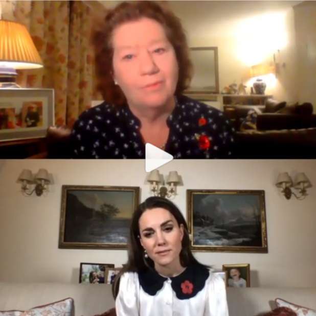 キャサリン妃とウィリアム王子、Zoom会議で自宅のインテリアをチラ見せ！