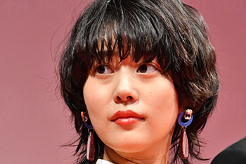 高畑充希「にじいろカルテ」は好スタート　“ヒットの方程式”を敢えて無視したテレ朝の狙い | デイリー新潮