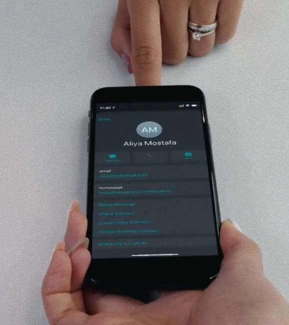 ドバイのネイルサロンが「スマートネイル」の施術を開始!支払いやSNSデータの保存が可能に