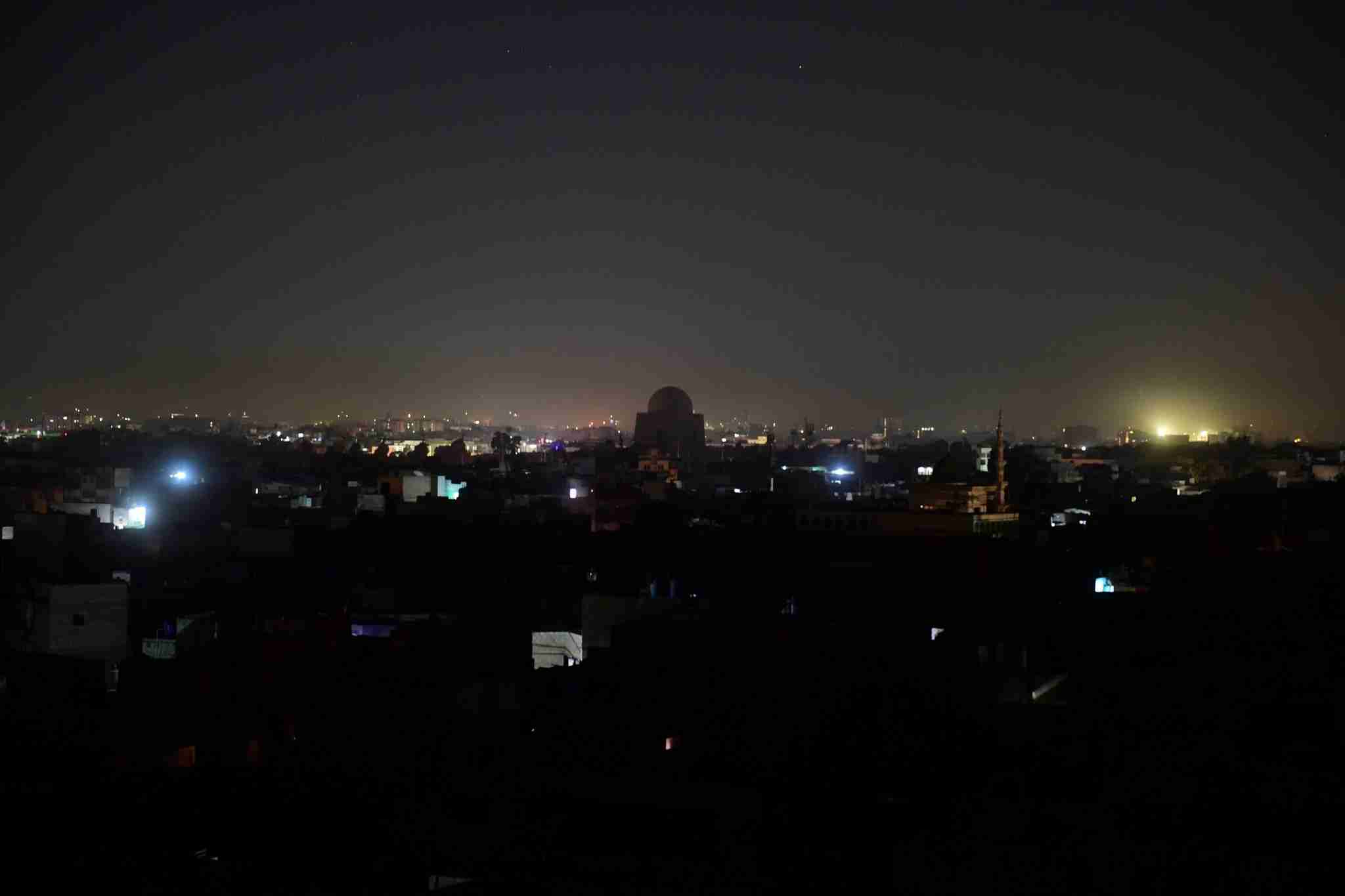 パキスタン全域で約18時間の大規模停電（ＡＦＰ＝時事） - Yahoo!ニュース