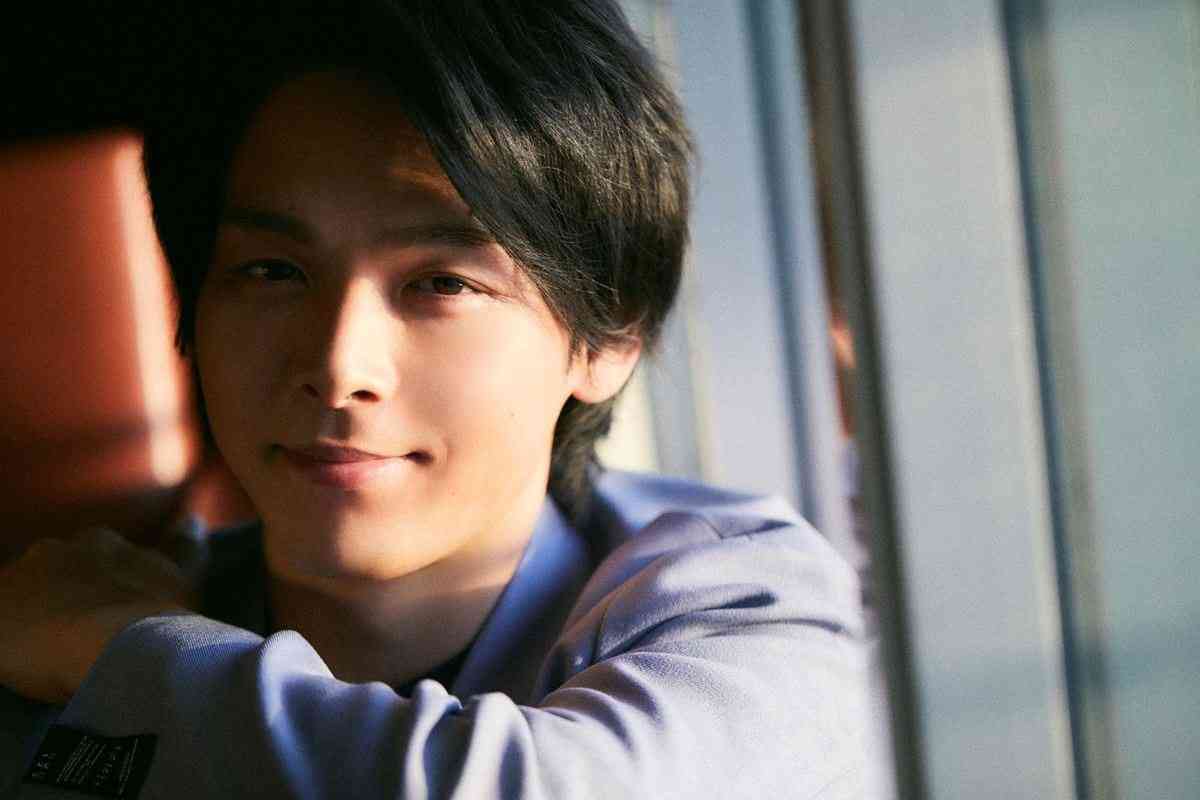 誰かと比べ合わなくていい。中村倫也に聞く、あるがままの自分を受け入れるということ（ぴあ） - Yahoo!ニュース