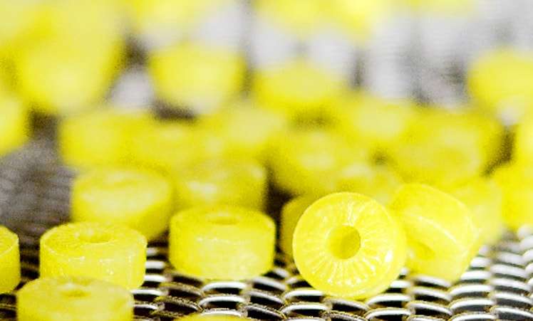 パインアメを吹いて鳴らさないで……感染症対策を呼びかける製造元のツイートが話題に