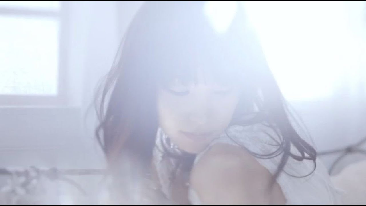 LiSA　『シルシ -MUSIC CLIP short ver.-』 - YouTube