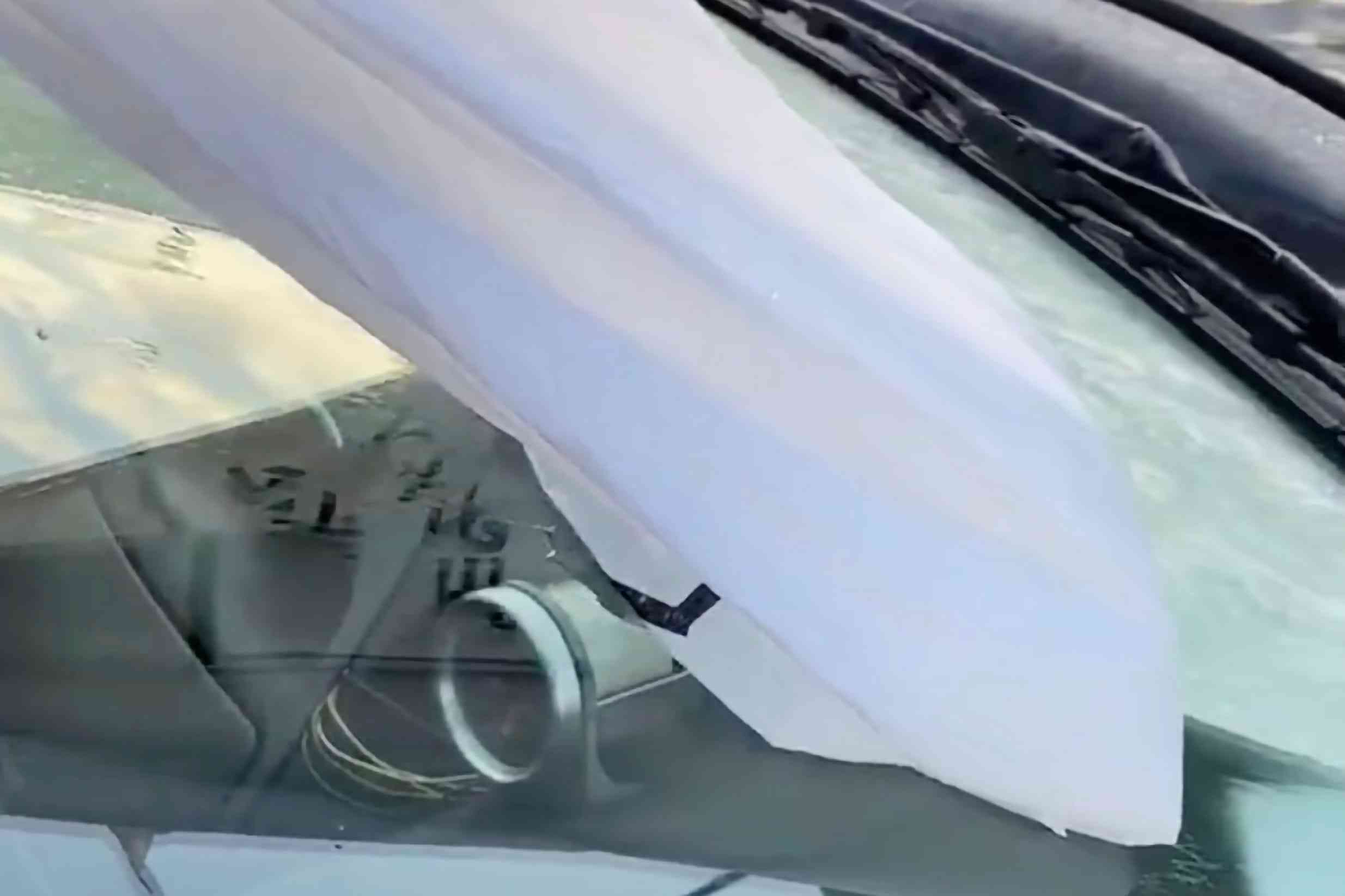車のフロントガラス凍結を解消するスゴ技が話題　紹介者にコツを聞いた – ニュースサイトしらべぇ