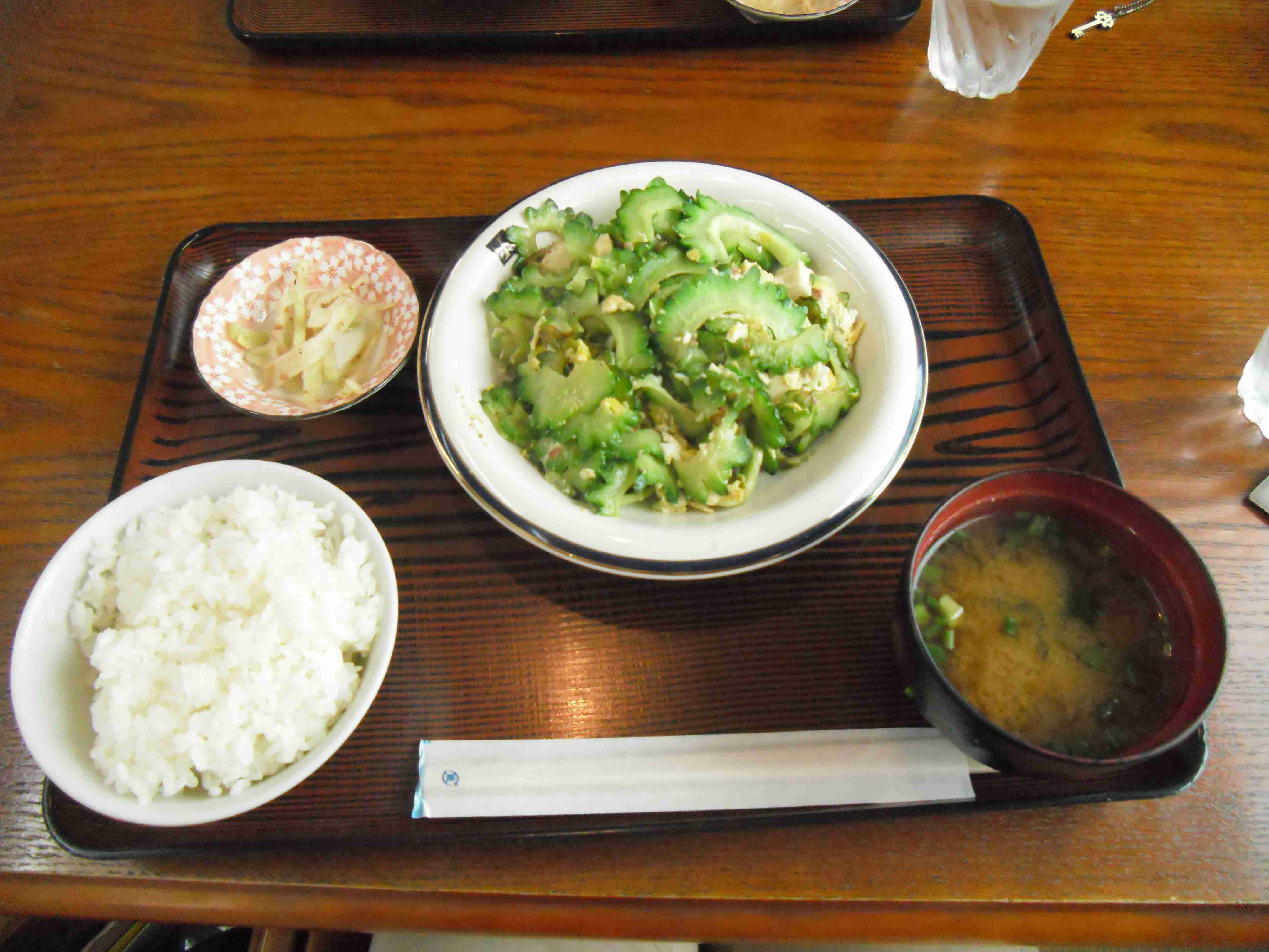 携帯やパソコンにあるご当地グルメの写真が見たい！