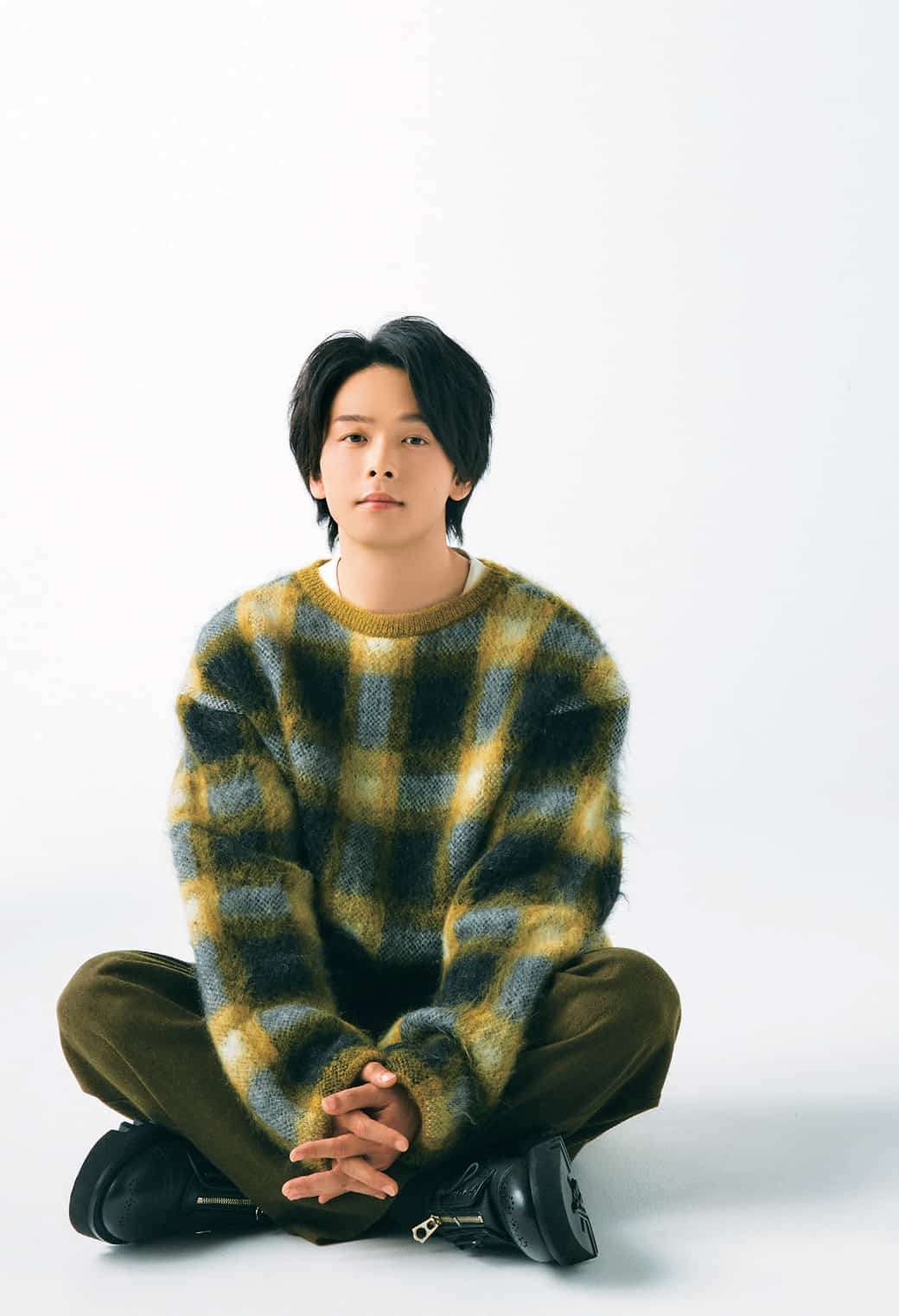 【本日映画公開！】中村倫也さんインタビュー「自分の内側にあるものを小出しにして、ミステリアスな存在であり続けたい」｜STORY [ストーリィ] オフィシャルサイト
