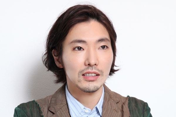 柄本佑初めて語る亡き母の思い出「メチャメチャにダメ出しを…」