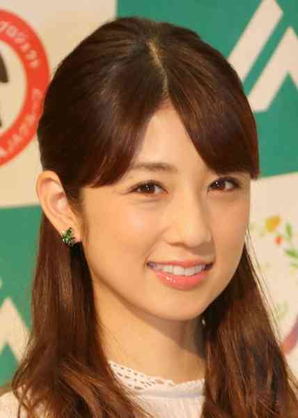 小倉優子　三男抱っこの癒しショット公開　「ほっぺぷっくり」「かわいいいい」