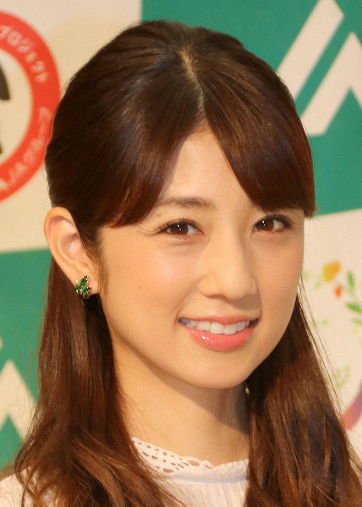 小倉優子　三男抱っこの癒しショット公開　「ほっぺぷっくり」「かわいいいい」― スポニチ Sponichi Annex 芸能