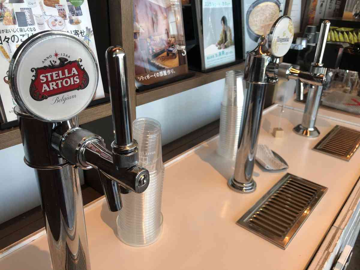 60分食べ放題飲み放題で1300円のTSUTAYAができたのを知っていますか？「生ビールとか通常の飲み放題で出てこない酒がある」「神環境」