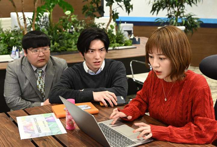 竹内涼真の主演ドラマが1ケタ大苦戦　そのウラで輝く元カノ吉谷彩子