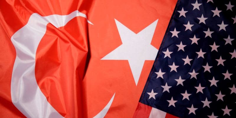 トルコ、米大使を召喚　ＰＫＫのトルコ人殺害に対する声明に抗議 ｜ ロイター