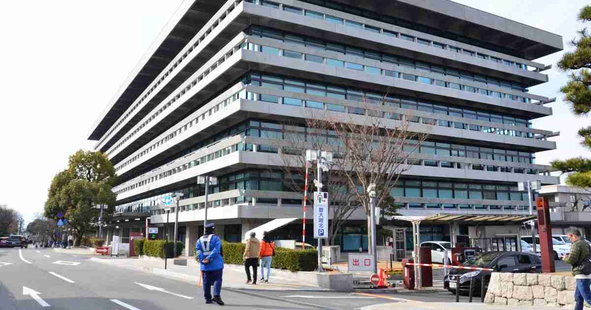 10歳が心肺停止、誘拐容疑で父逮捕　奈良　「一緒に死のうと」 - 毎日新聞