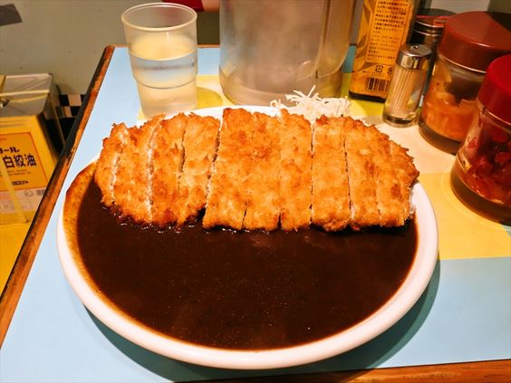 いろんなデカ盛りの写真が見たい！