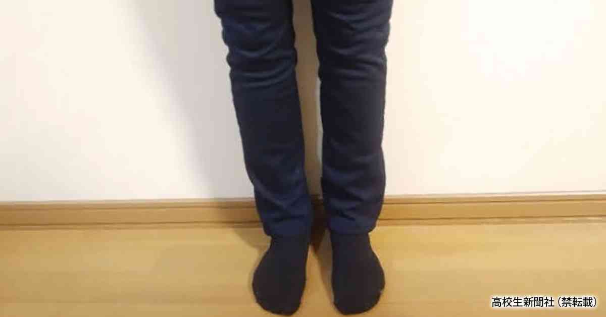 制服のスカートは寒くて困る　女子高校生が勇気を出してスラックスで登校したら