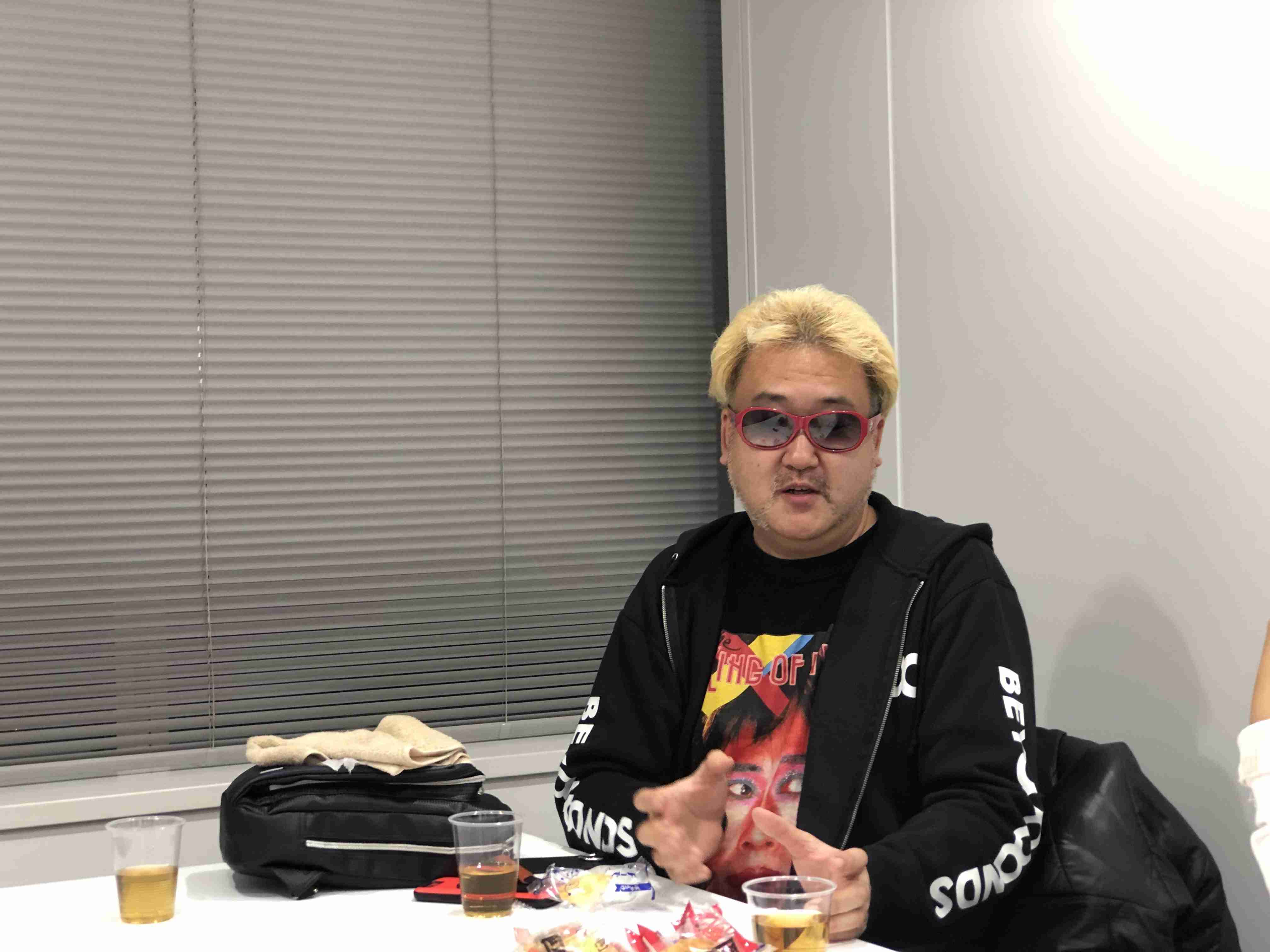             「アイドルとの握手なんて自分から拒否する」ハロヲタの武士道とは | 日刊SPA!        