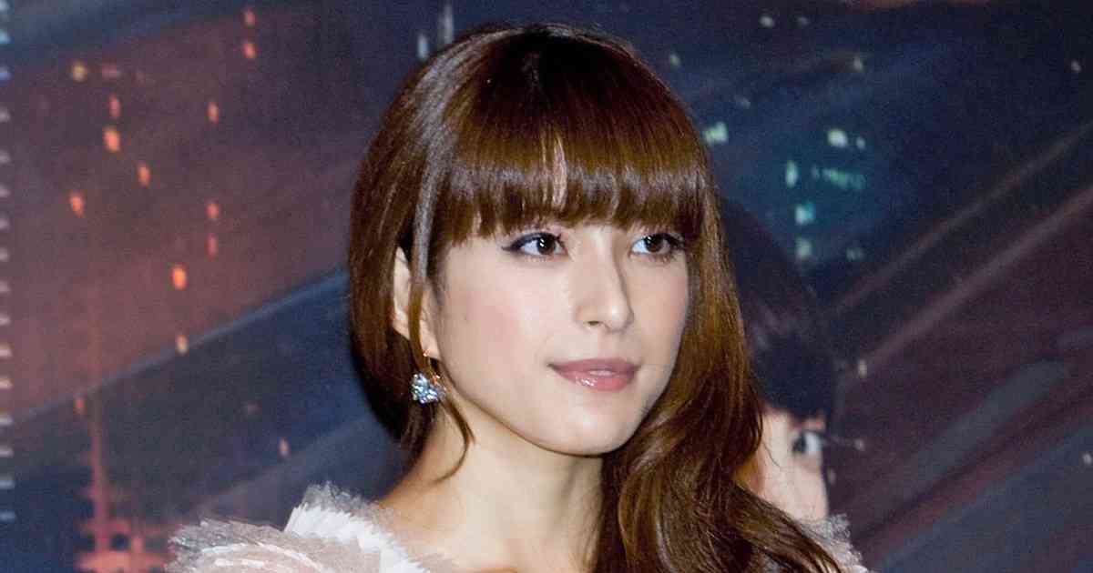 上原多香子、夫・TENNさんの命日に思いつづる｜シネマトゥデイ