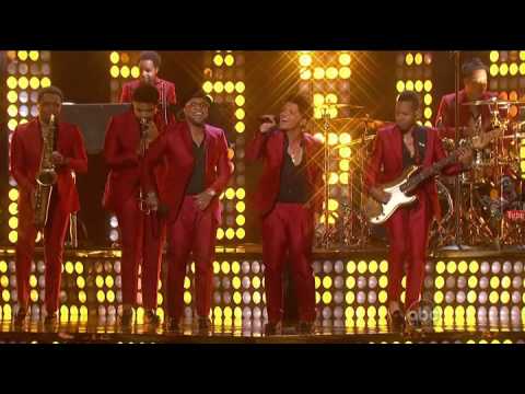 Treasure - Bruno Mars Billboard Music Awards 2013 #Reg-DCut - YouTube