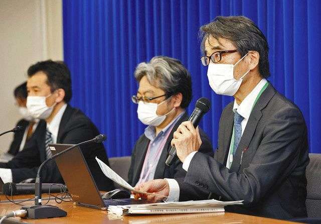 どこで誰から新型コロナに感染したか、濃厚接触者は？　保健所の追跡調査は高齢者施設を最優先：東京新聞 TOKYO Web