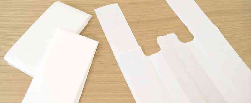 学校に現れた男性、ポリ袋入り1千万円を渡して立ち去る…小中高に計3千万円