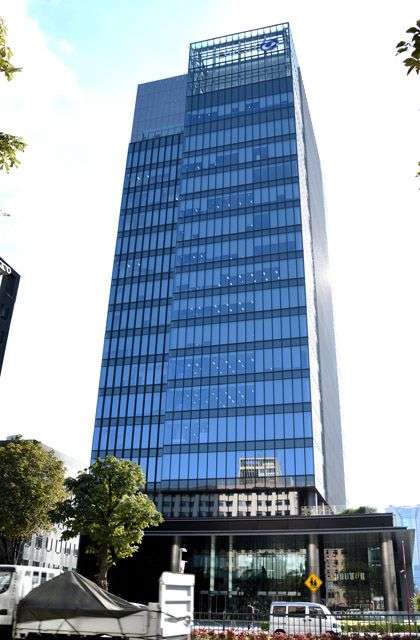 エイベックスが南青山の本社ビルを売却へ 営業不振に金融機関が主導か