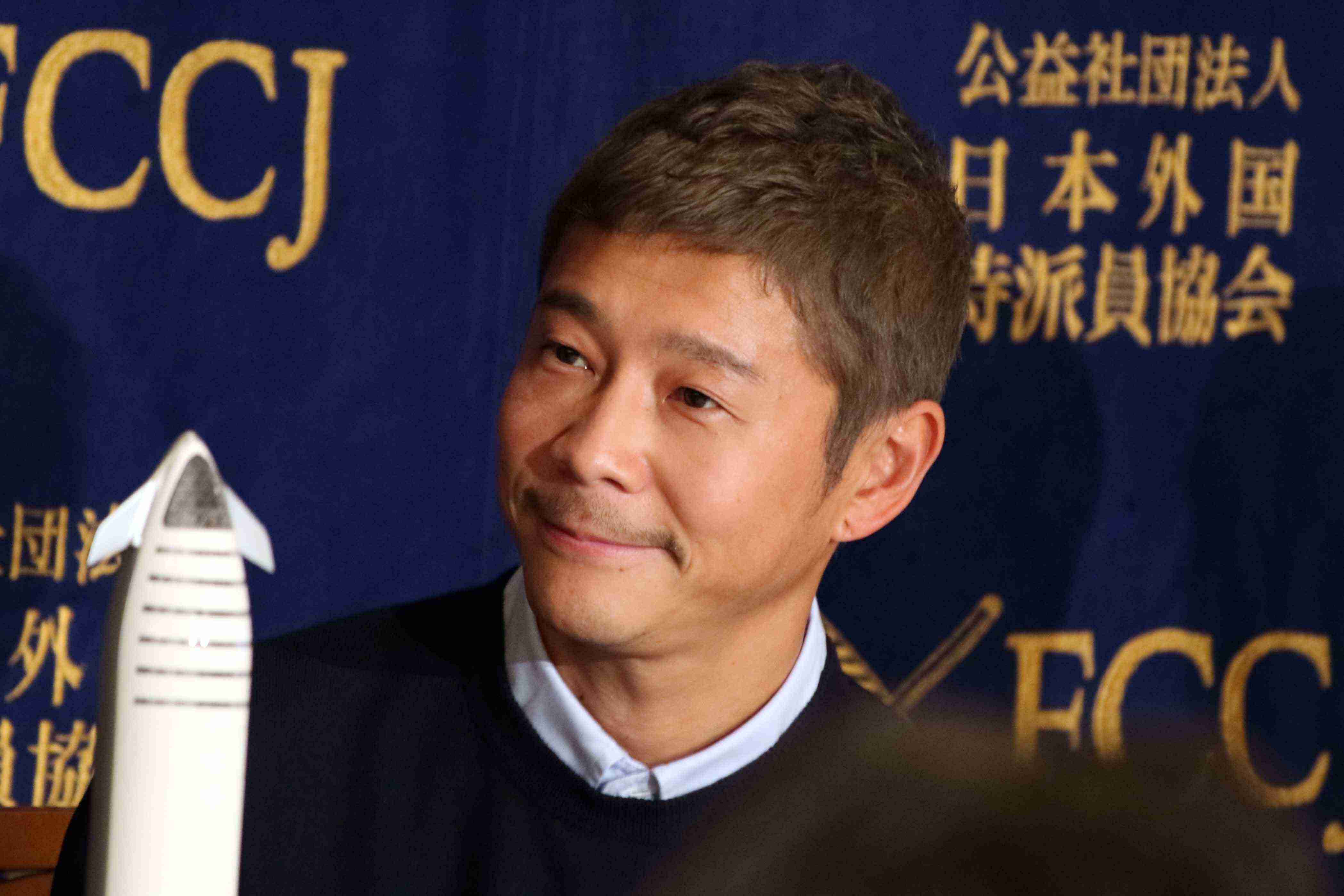 前澤友作氏、フォロワー全員にお金配りを計画中　期待寄せるファン相次ぐ