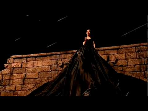瞳はダイアモンド　シルキーブラックCM - YouTube