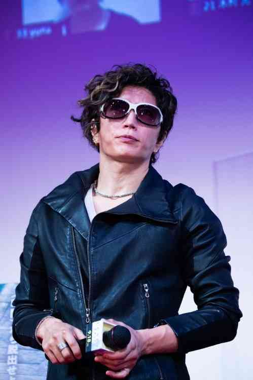 GACKT、「分かってねえ！」と激怒し出国　愛犬譲渡炎上のその後
