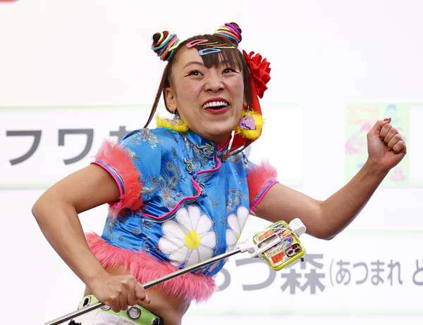 【フワちゃん】フワちゃんWブッキング連発で崖っぷち 指原莉乃が助け船か｜日刊ゲンダイDIGITAL