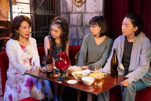江口のりこ、映像界でなくてはならない存在に 『その女、ジルバ』『俺の家の話』でも好演