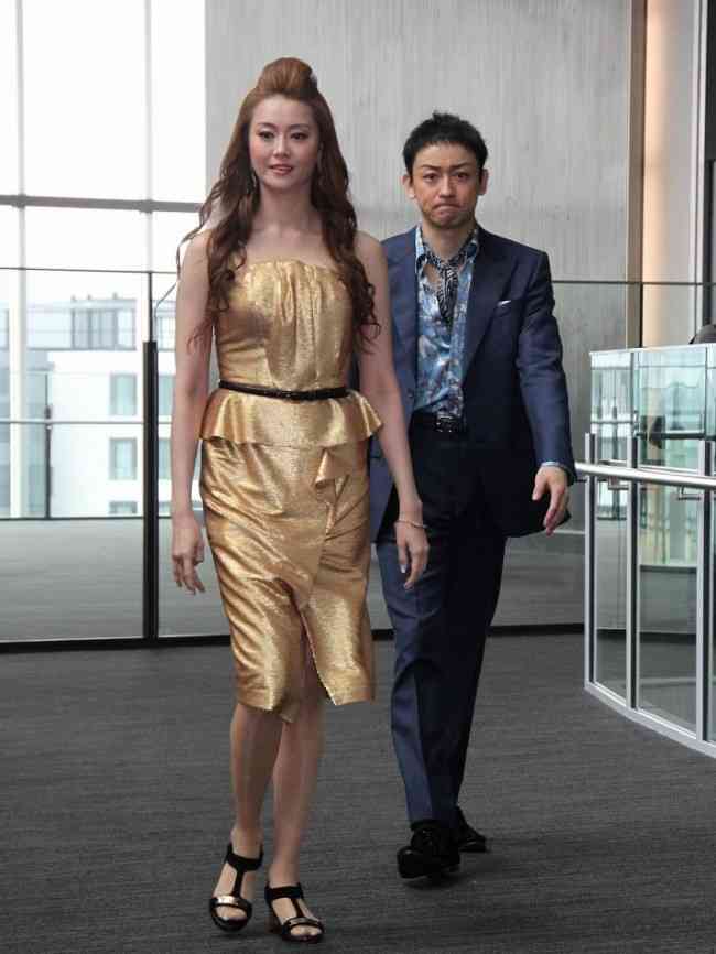 骨格ウェーブが本領発揮してる画像を下さい