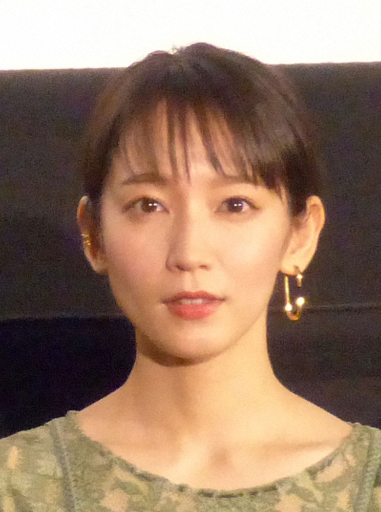 何に見える？吉岡里帆が投稿の雲の写真が話題「カモメ」「リス」「天使」などの声― スポニチ Sponichi Annex 芸能