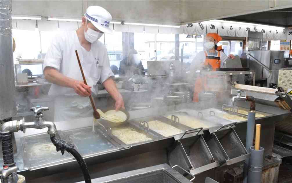 【動画】牧のうどん「やわめん」早出しの秘密｜【西日本新聞ニュース】