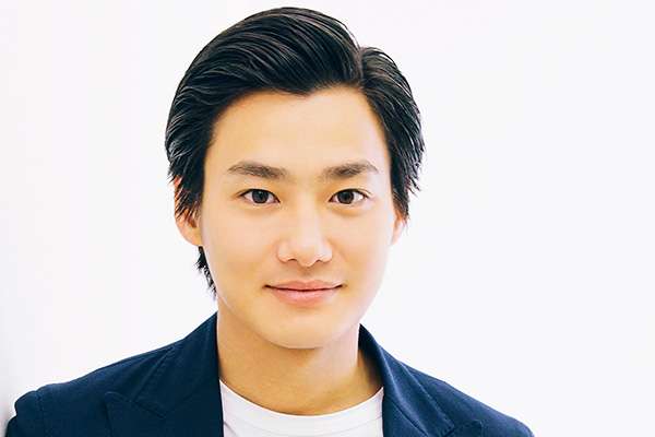 新田真剣佑　「海外で活躍して日本語も話せる天下を取りたい」…退所後の夢