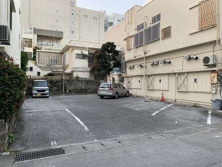 強制わいせつ容疑で米兵逮捕へ　酒に酔い日本人女性襲う　沖縄県警