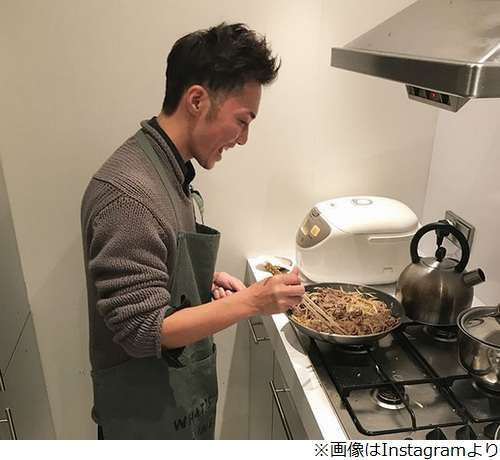 元・成宮寛貴氏、過去に居住のタワマンを背景に「色んな事思い出した」…ファン「夜景にも劣らない美」