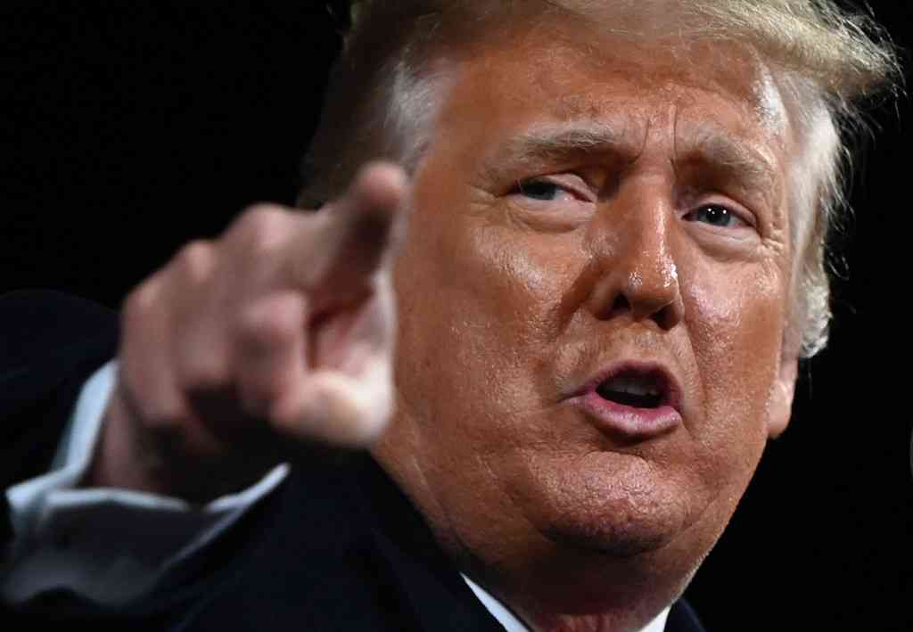 トランプ氏、独自SNS創設へ　「数カ月以内に」と側近　米（時事通信） - Yahoo!ニュース