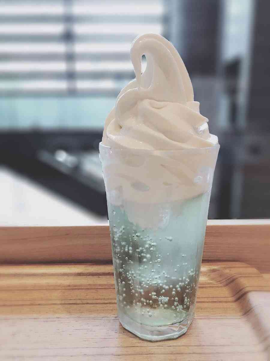クリームソーダが好きだ!!