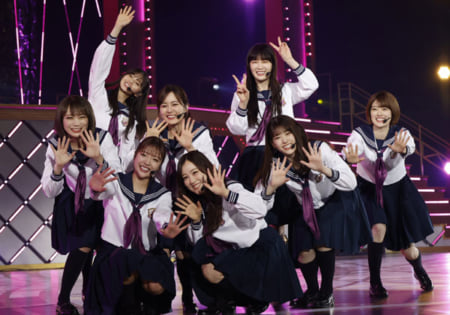乃木坂1期生8人が結成10周年ライブ　生田絵梨花「初心を思い出した」