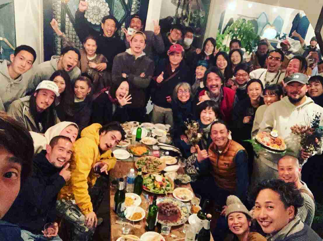 窪塚洋介 公式ブログ - 昨日は徳島県海陽町の@shopping.ohguro の51周年＆3代目店長就任1周年のチヒロくんのお祝いにサプライズで行って参りました。 - Powered by LINE