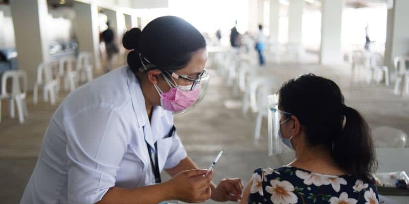 フィリピン、ロシア製コロナワクチンの緊急使用を許可 ｜ ロイター